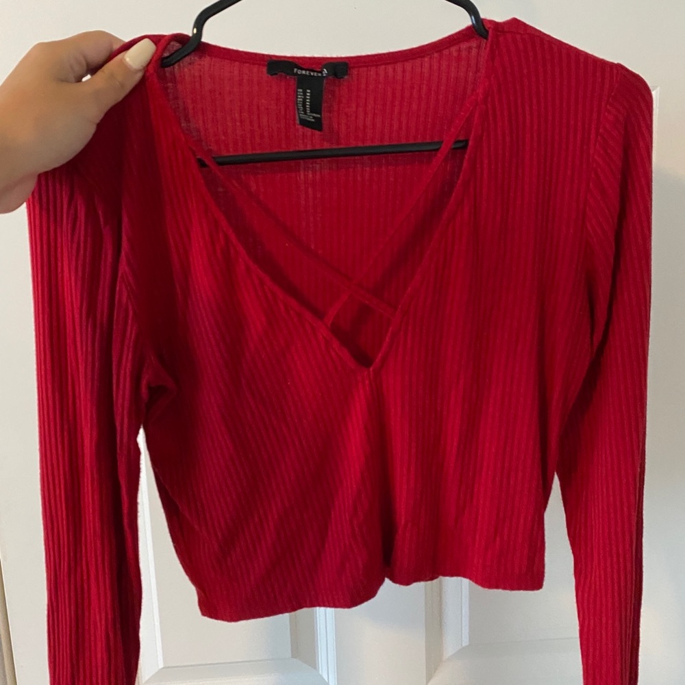 red long sleeve crop top
